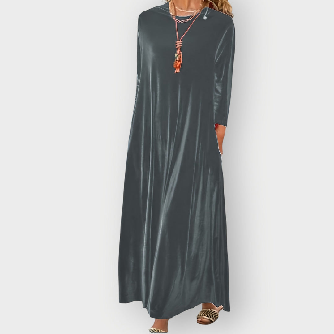 Nerina | Luxe Velvet Maxi Dress
