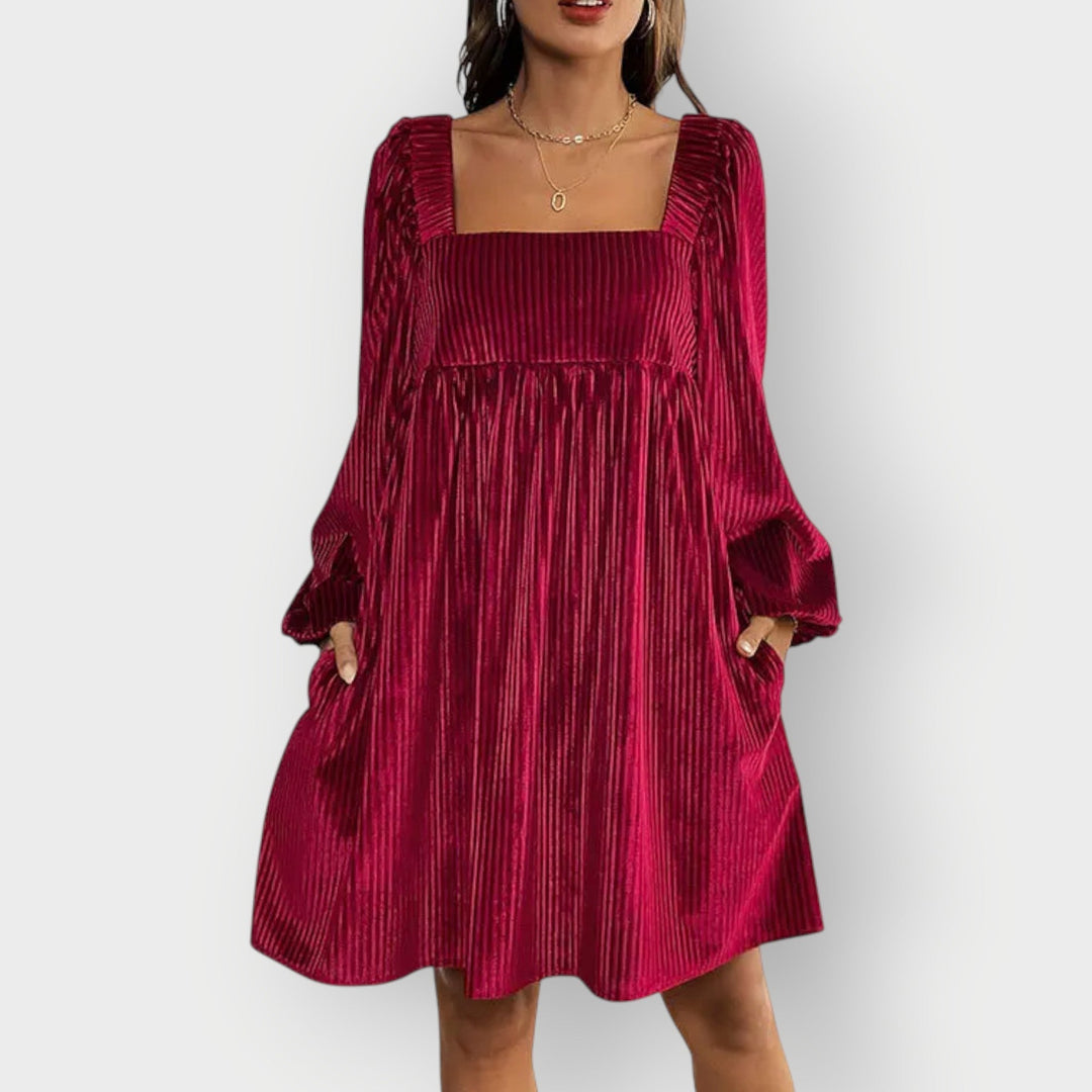 Elowen | Luxe Velvet Backless Dress