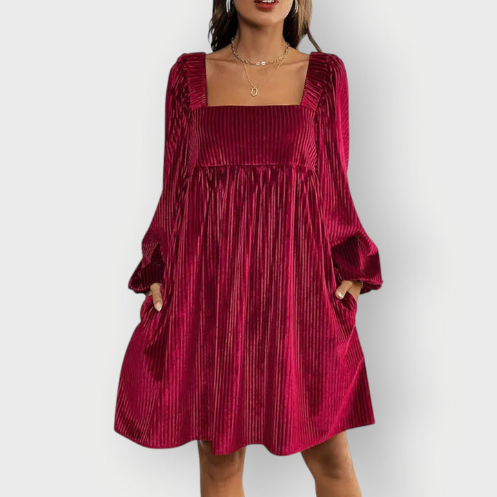 Elowen | Luxe Velvet Backless Dress