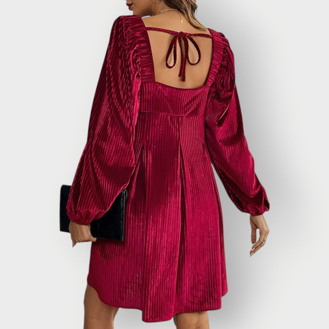 Elowen | Luxe Velvet Backless Dress