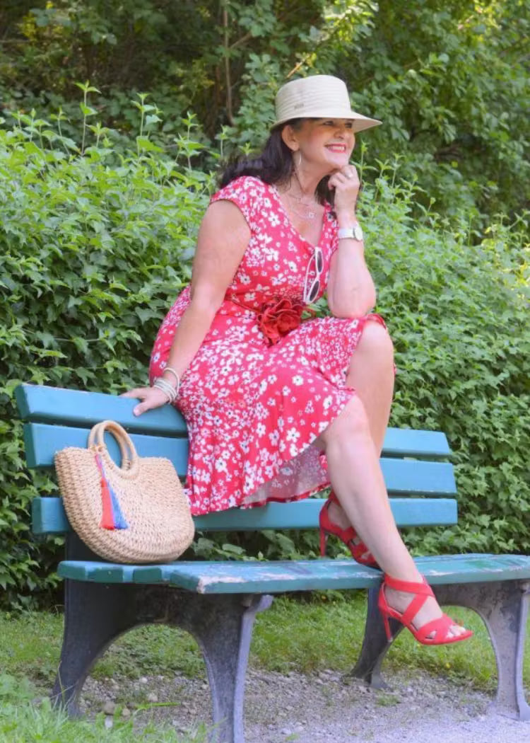 <h2>CUSTOMERS LOVE SARAH & HARPER AUCKLAND</h2>